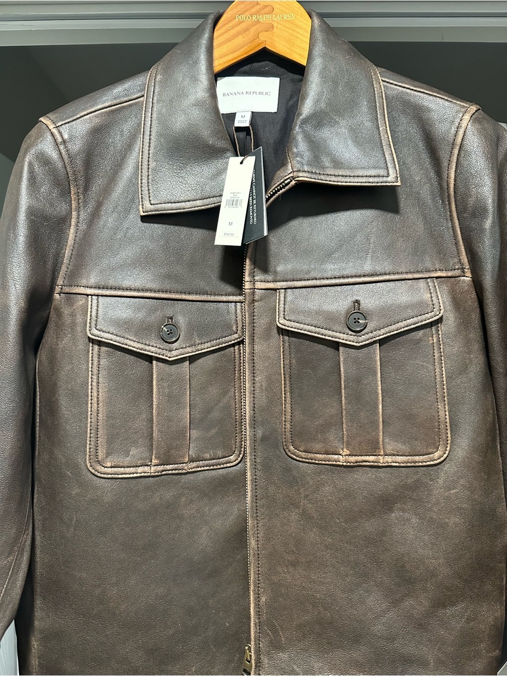 Banana Republic Distressed Ganache Brown Leather Trucker Jacket Size M.